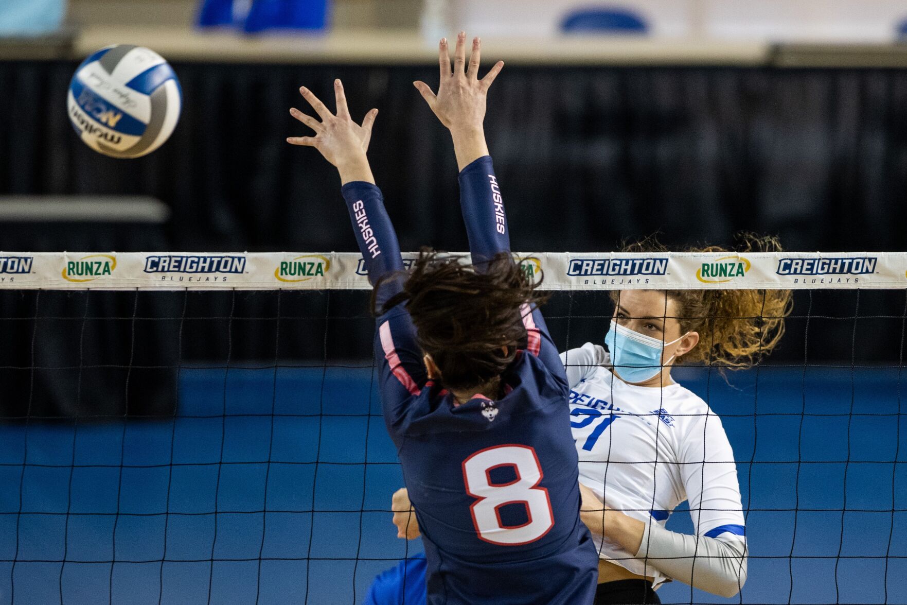 040321-owh-spo-cuvolley-ar23